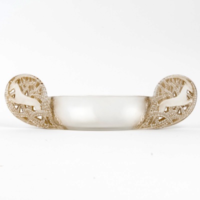 1927 René Lalique – Jardinière Coupe Saint Hubert Verre Blanc Patiné Sépia