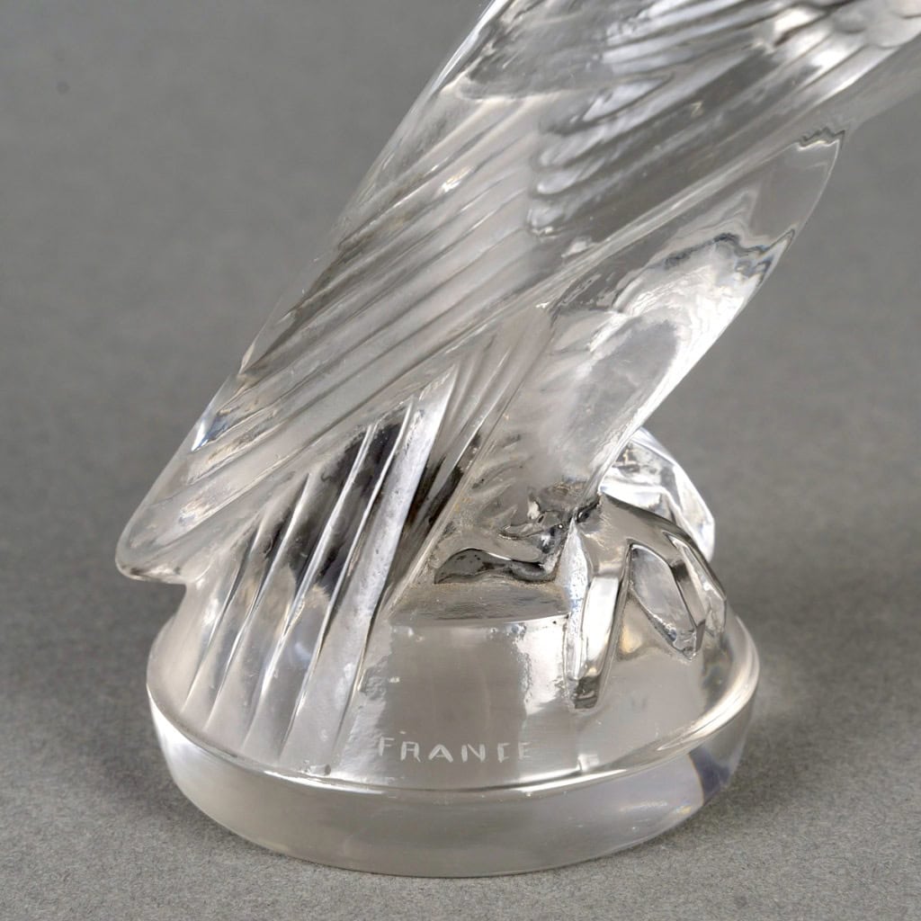 1925 René Lalique – Mascotte Automobile Faucon Verre Blanc 11