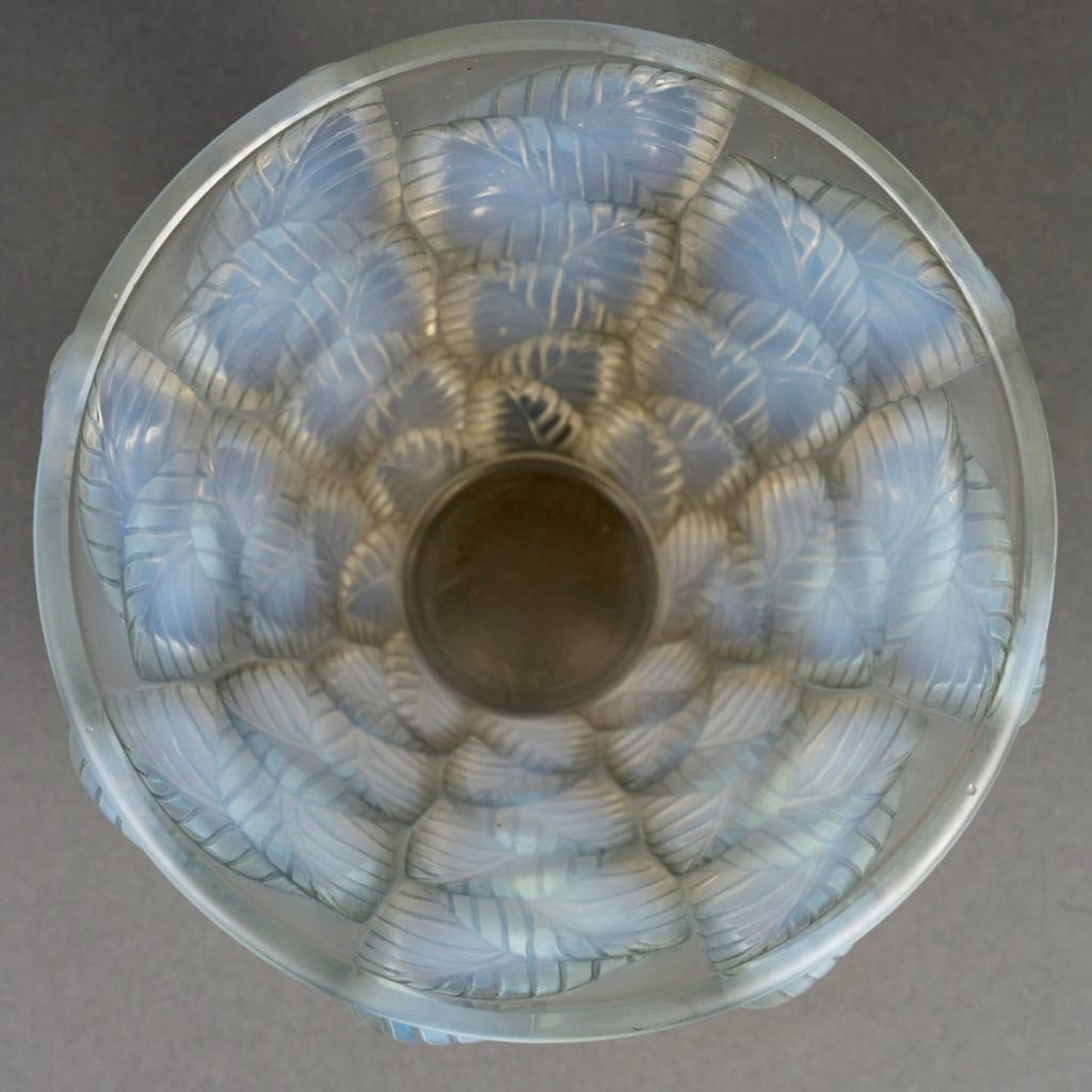 1927 René Lalique – Vase Moissac Verre Opalescent Patiné Bleu 6