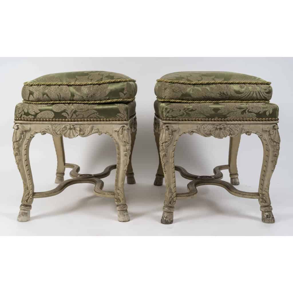 Paire de tabourets de style Régence, d’époque Napoléon III, XIXème. 6 Paire de tabourets de style Régence, d’époque Napoléon III, XIXème. 6