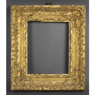 Cadre en bois sculpté doré d’époque Louis XIV 3