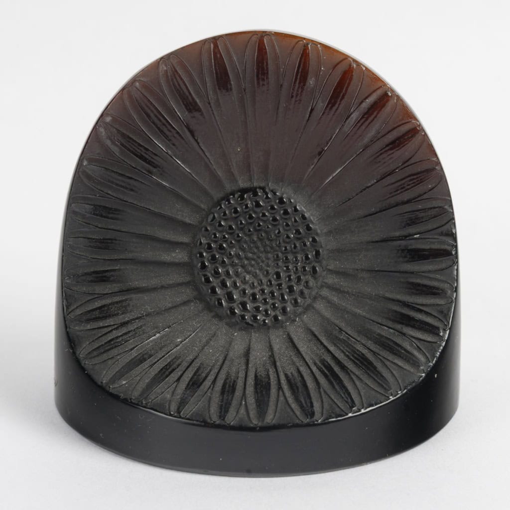 1919 René Lalique – Presse-Papiers Double Marguerite Verre Rouge Ambré 4