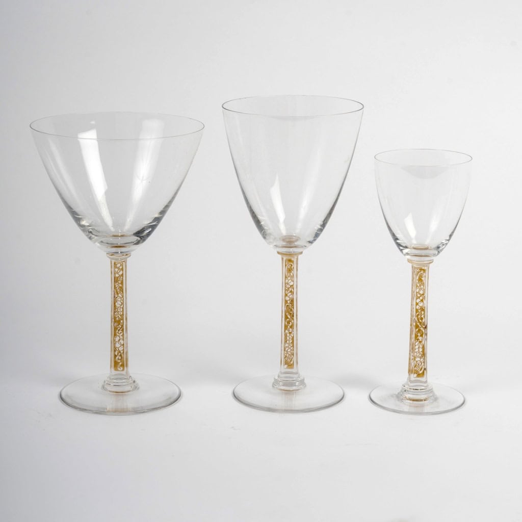 1924 René Lalique – Service 18 Verres Phalsbourg Verre Blanc Patiné Sépia 3