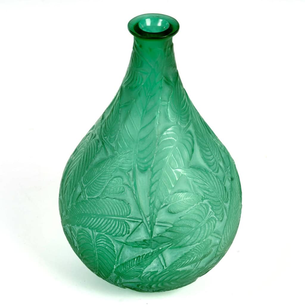 1923 René Lalique – Vase Sauges Verre Vert Patiné Blanc 6 1923 René Lalique – Vase Sauges Verre Vert Patiné Blanc 6