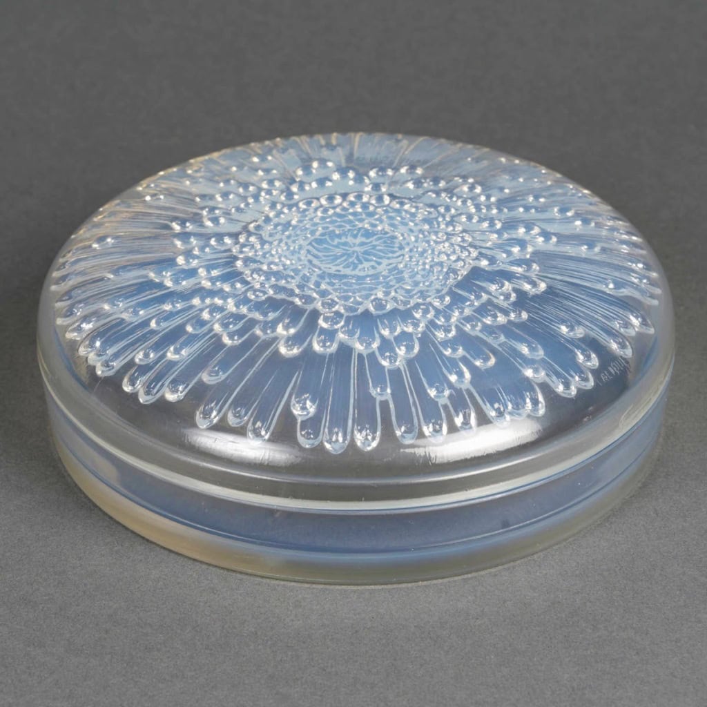 1921 René Lalique – Boîte Tokyo Verre Opalescent 3