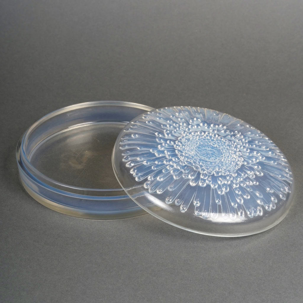 1921 René Lalique – Boîte Tokyo Verre Opalescent 5