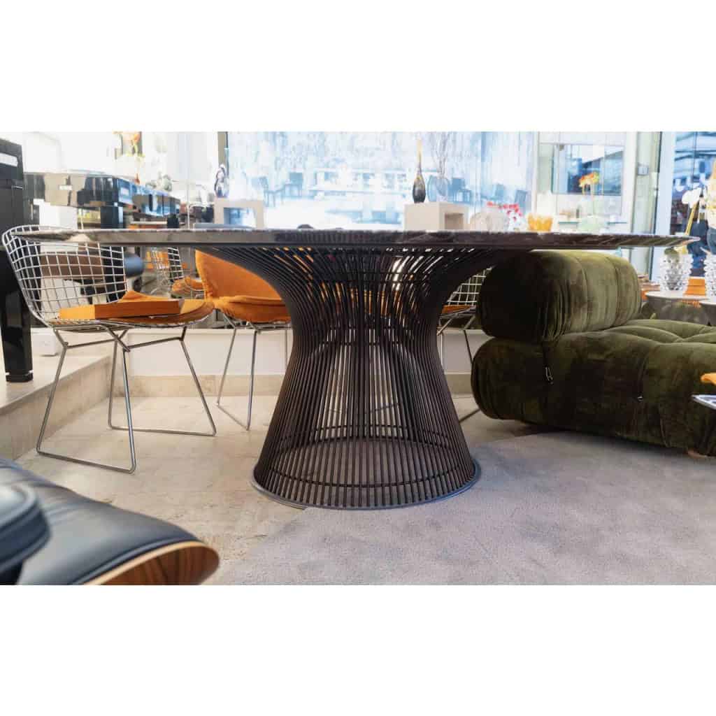 KNOLL éditions & PLATNER , table rondeØ 180 cm marbre Rouge Rubis 11