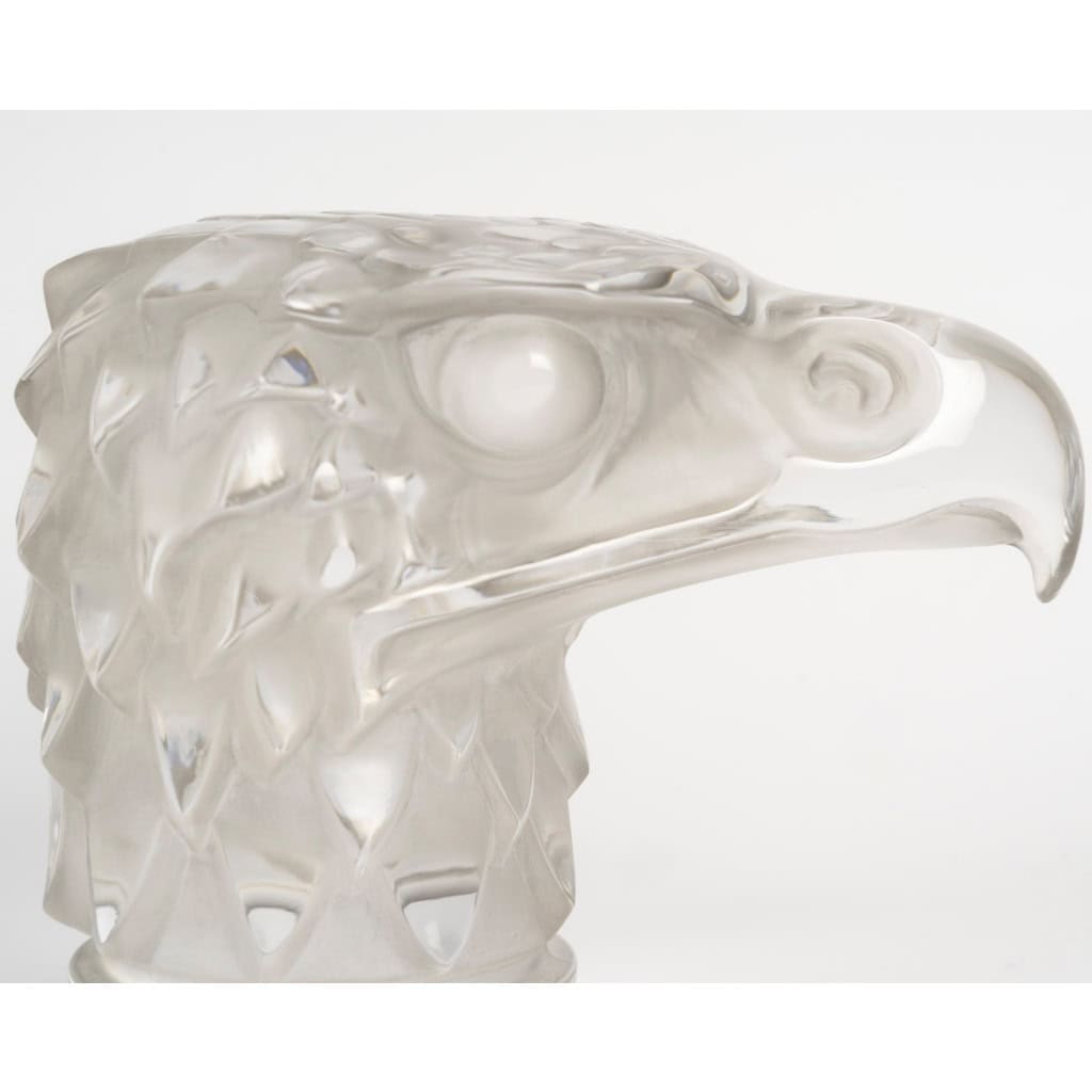 1928 René Lalique – Mascotte Automobile Tête d&rsquo;Aigle Verre Blanc Patiné Gris 6