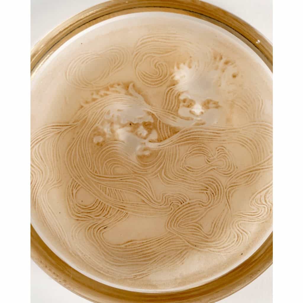 1913 René Lalique – Cendrier Deux Zéphyrs Verre Blanc Patiné Sépia 5