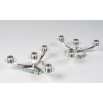 WOLFERS – Paire de candélabres bas en argent massif – Epoque ART DECO
