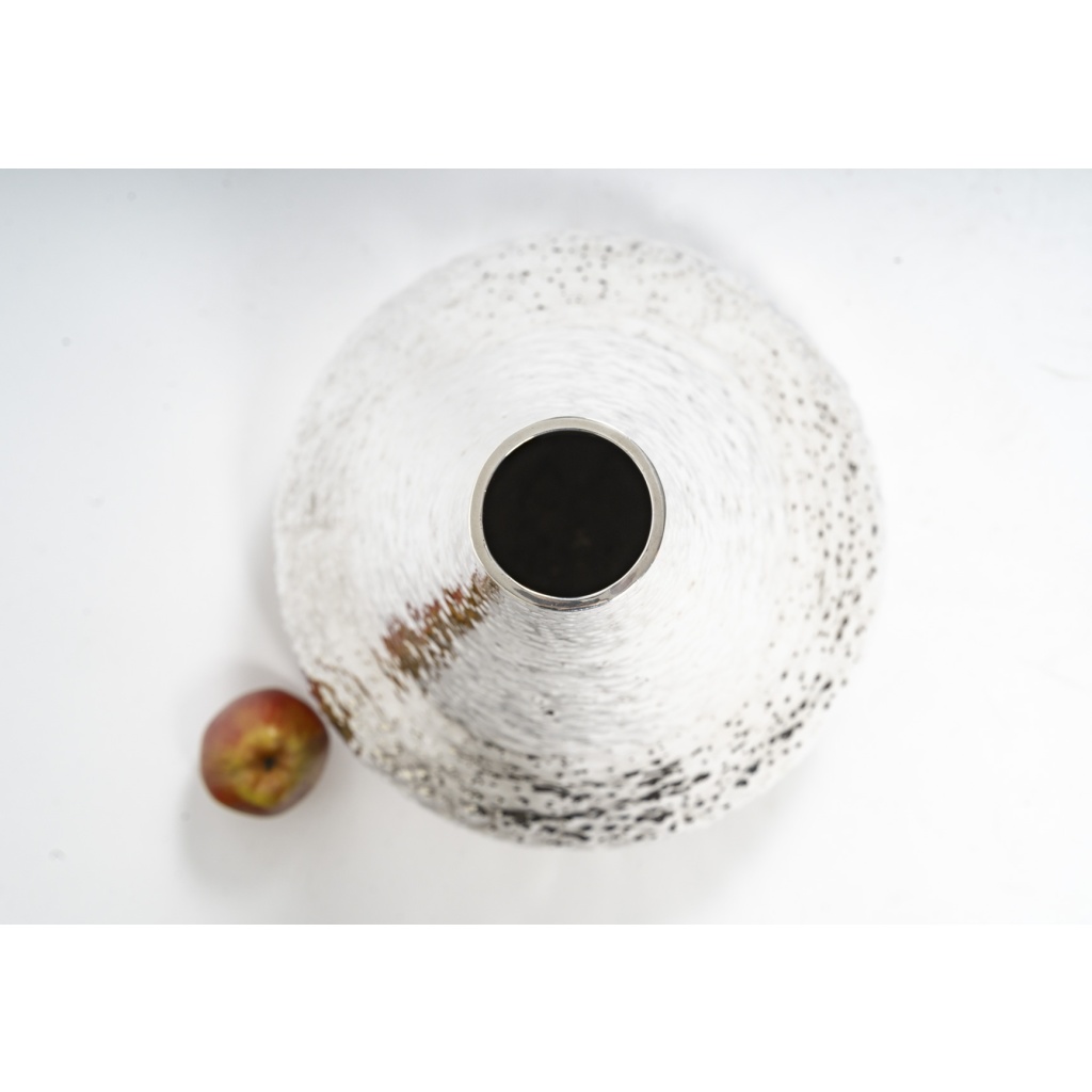 R. Valle – Grand Vase En Argent Massif XXè 23