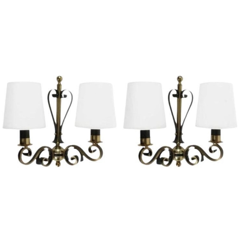 1970 Paire d’appliques murales en fer forgé et laiton Maison Roche 3