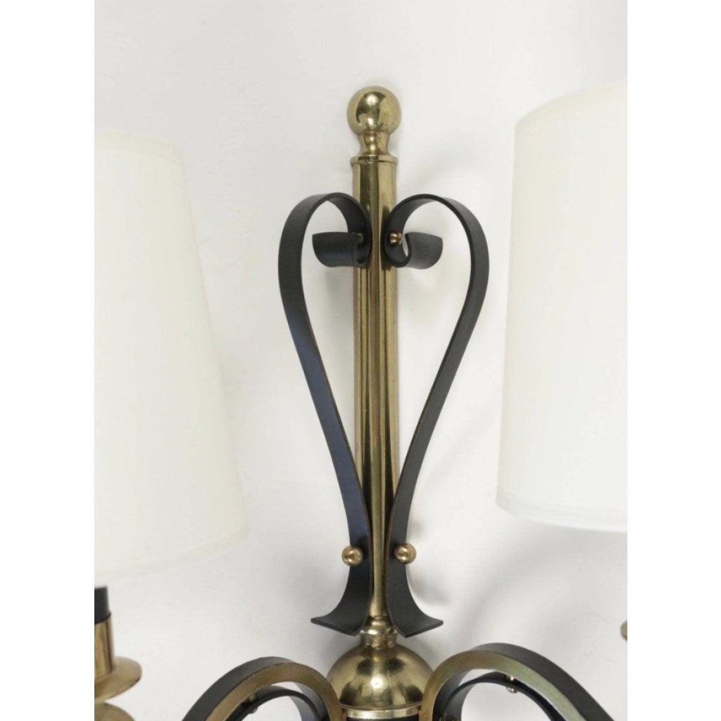 1970 Paire d’appliques murales en fer forgé et laiton Maison Roche 6