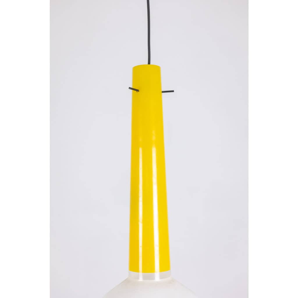 Paire de suspensions en verre bicolore jaune et blanc. Années 1960 LS6481409P 7