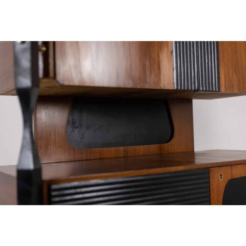 Paire de cabinets italiens en placage de teck. Années 1960. 17