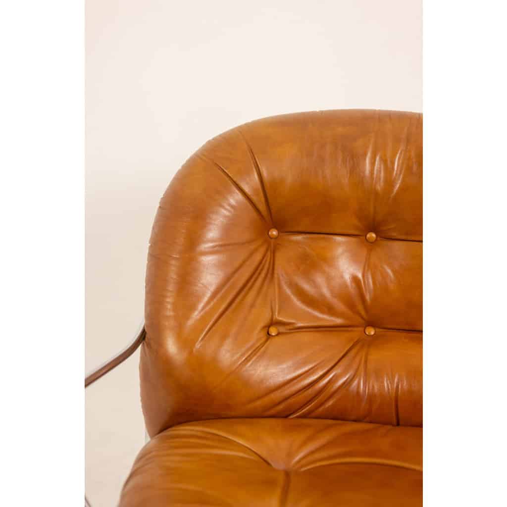 Carlo Di Carli. Fauteuil en cuir et métal. Années 1970 7