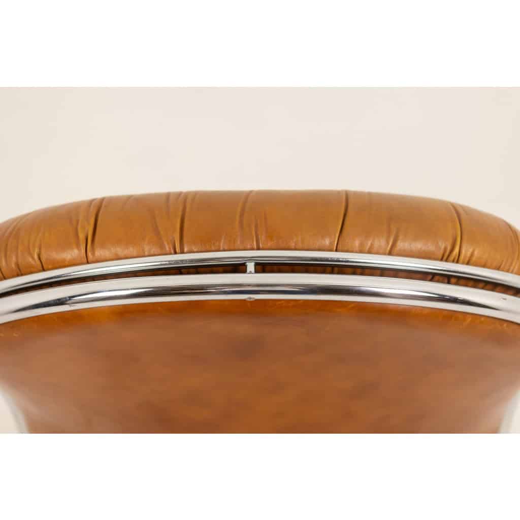 Carlo Di Carli. Fauteuil en cuir et métal. Années 1970 14