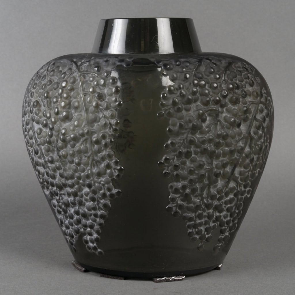 René LALIQUE – Vase « Poivrier » créé en 1921 6