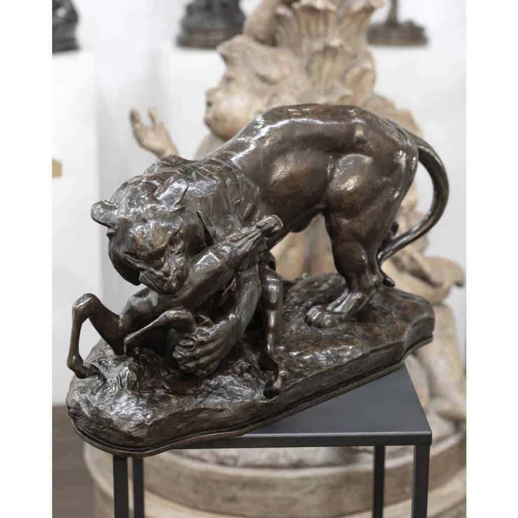 Sculpture – Tigre Surprenant Une Antilope , Antoine – Louis Barye , F.Barbedienne – Bronze 4 Sculpture – Tigre Surprenant Une Antilope , Antoine – Louis Barye , F.Barbedienne – Bronze 4