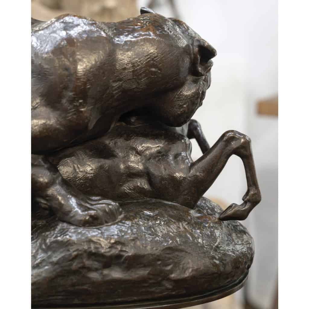 Sculpture – Tigre Surprenant Une Antilope , Antoine – Louis Barye , F.Barbedienne – Bronze 10 Sculpture – Tigre Surprenant Une Antilope , Antoine – Louis Barye , F.Barbedienne – Bronze 10
