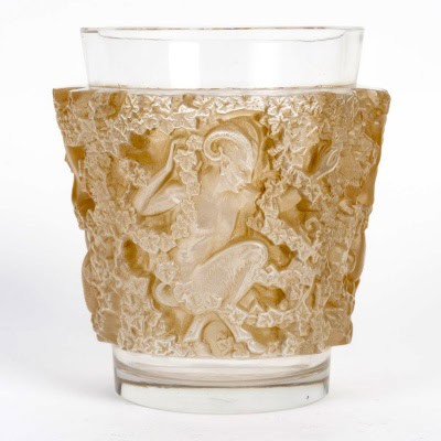 1938 René Lalique – Vase Bacchus Verre Blanc Patiné Sépia 1938 René Lalique – Vase Bacchus Verre Blanc Patiné Sépia