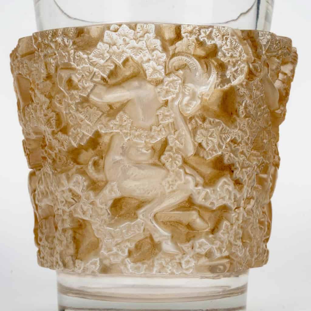 1938 René Lalique – Vase Bacchus Verre Blanc Patiné Sépia 6