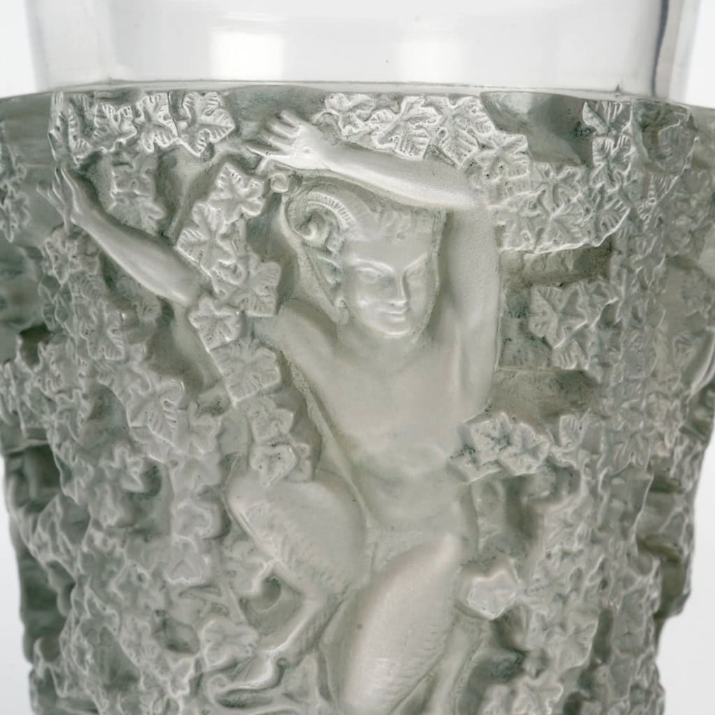 1938 René Lalique – Vase Bacchus Verre Blanc Patiné Bleu 7