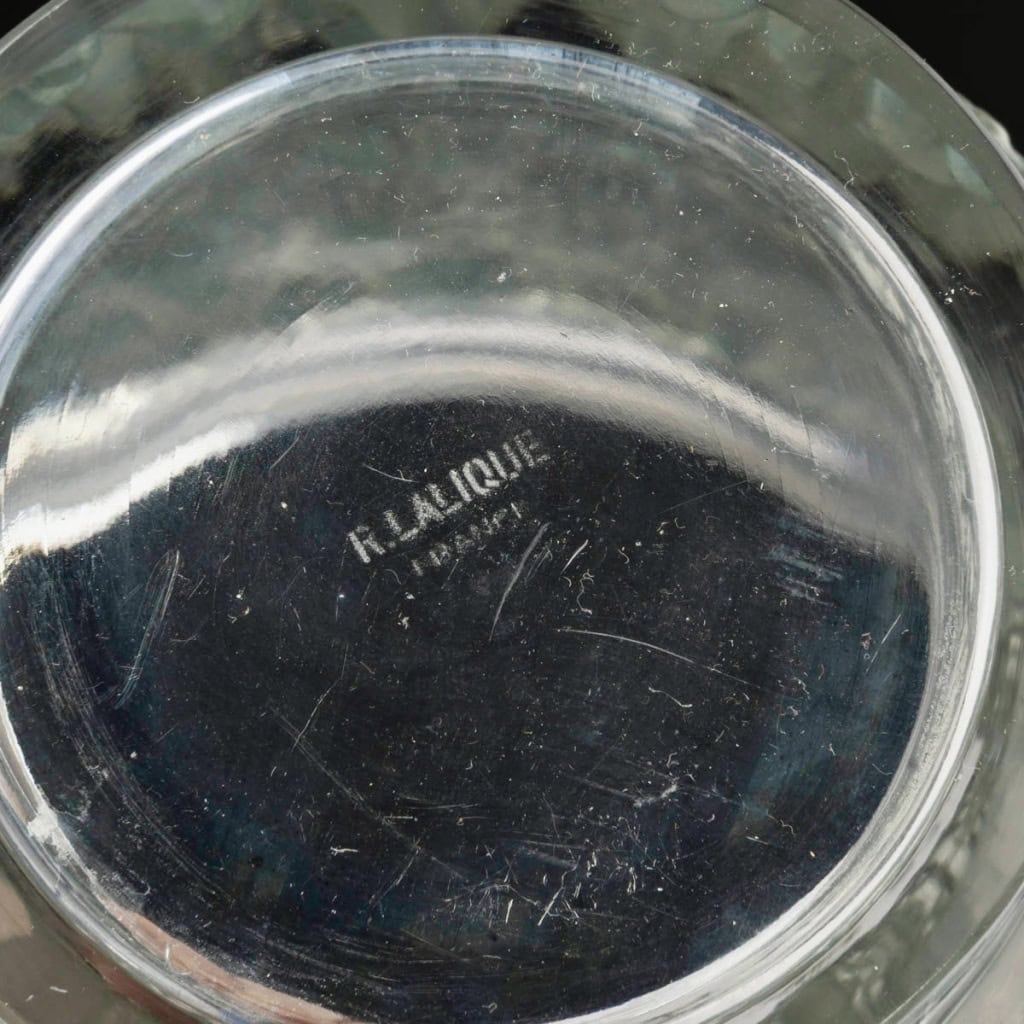 1938 René Lalique – Vase Bacchus Verre Blanc Patiné Bleu 8