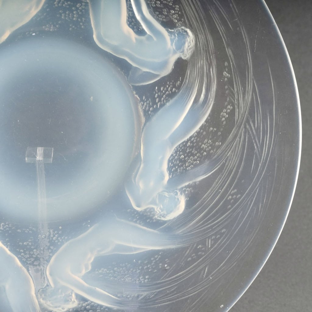 1921 René Lalique – Suite de 6 Assiettes Ondines Verre Opalescent 9