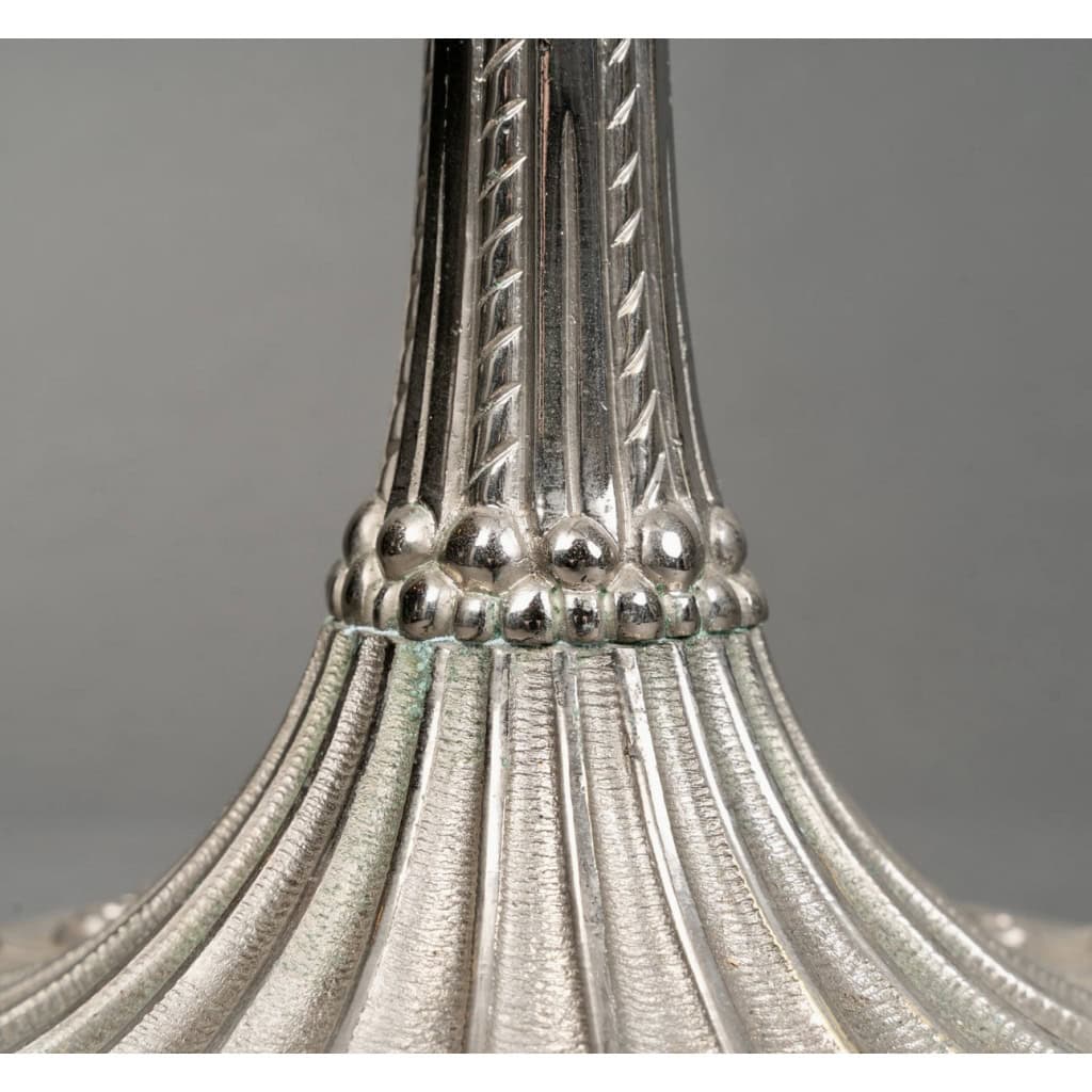 1924 René Lalique – Lampe Charmes Verre Blanc Et Bronze Nickelé 8