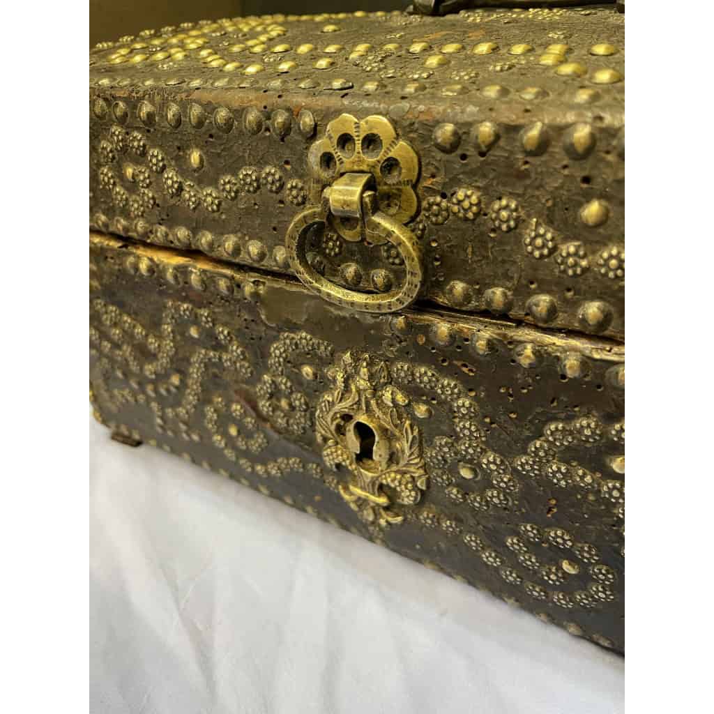 Coffret d&rsquo;époque Louis XIII 5