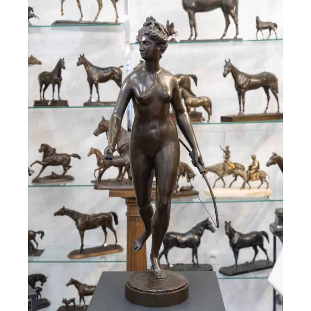 Sculpture – Diane Chasseresse , Jean – Antoine Houdon (1741-1828) – Bronze 3 Sculpture – Diane Chasseresse , Jean – Antoine Houdon (1741-1828) – Bronze 3