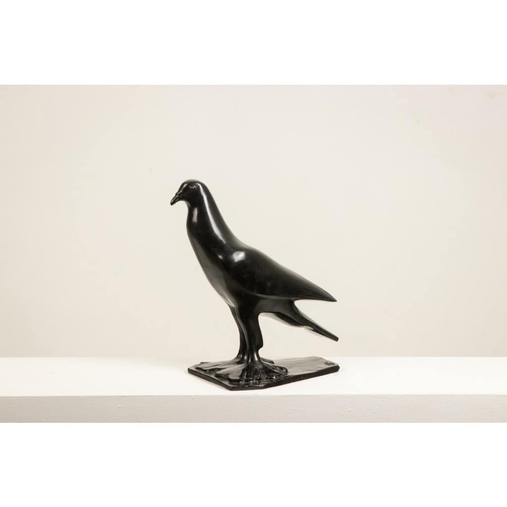 François Pompon, Pigeon, sculpture en bronze. Tirage de 2006 5