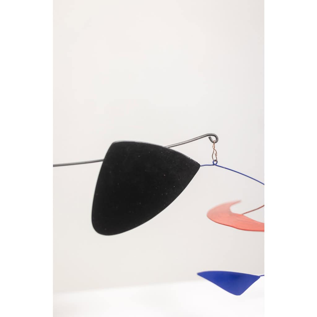 Olivier Vonet Sculpture en métal laqué noir, bleu et rouge. Contemporain 10