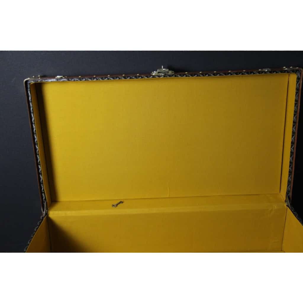 Valise Goyard ancienne 86 cm en toile a chevrons 15 Valise Goyard ancienne 86 cm en toile a chevrons 15