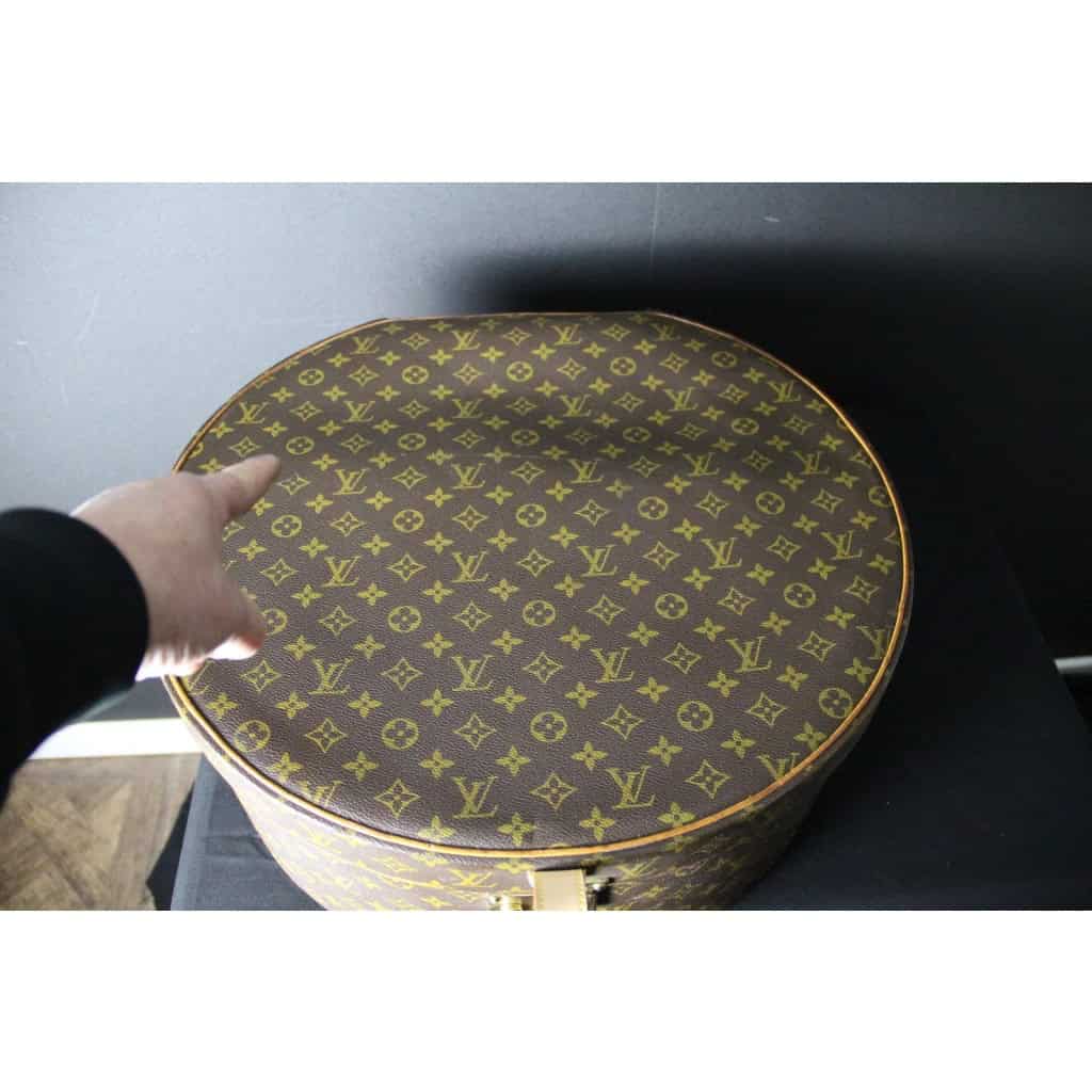 Boite à chapeaux Louis Vuitton ronde 50 cm 18