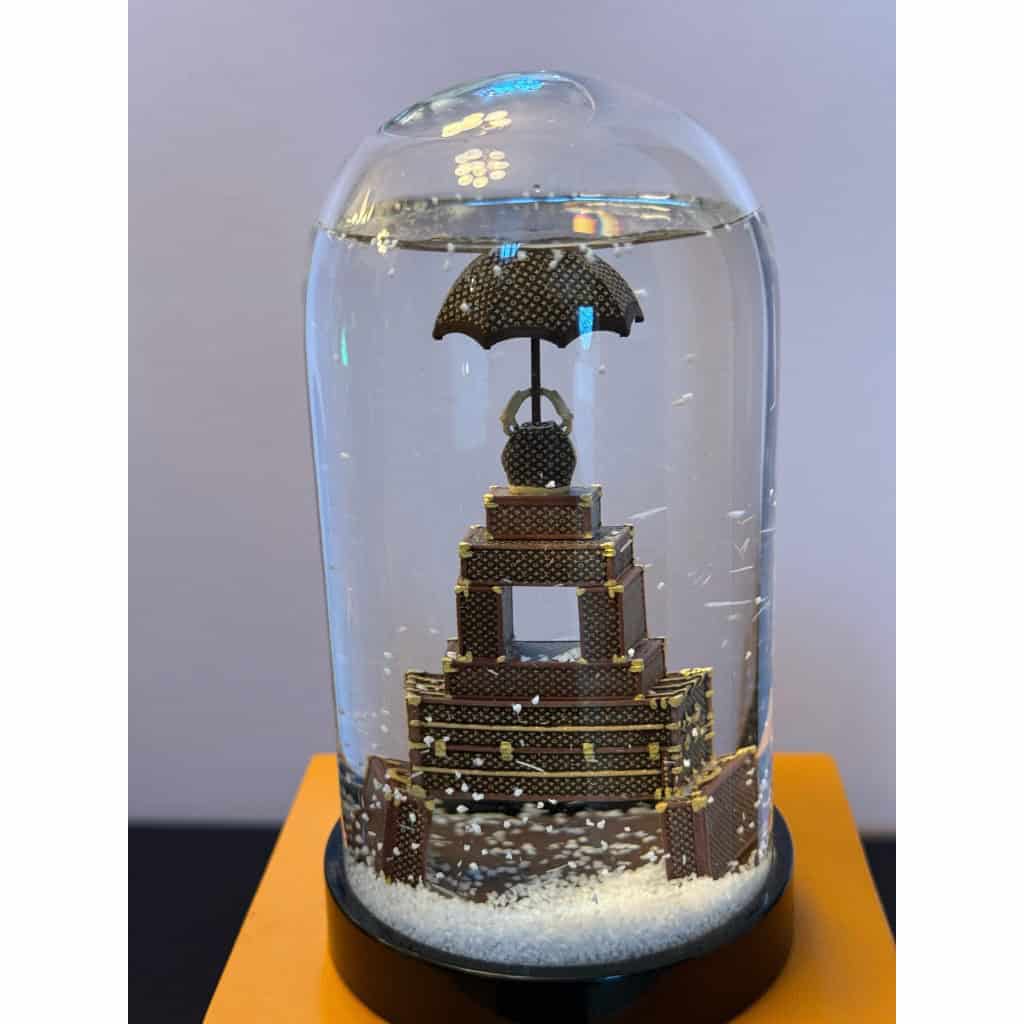 Boule a neige Louis Vuitton modele Tour Eiffel 6