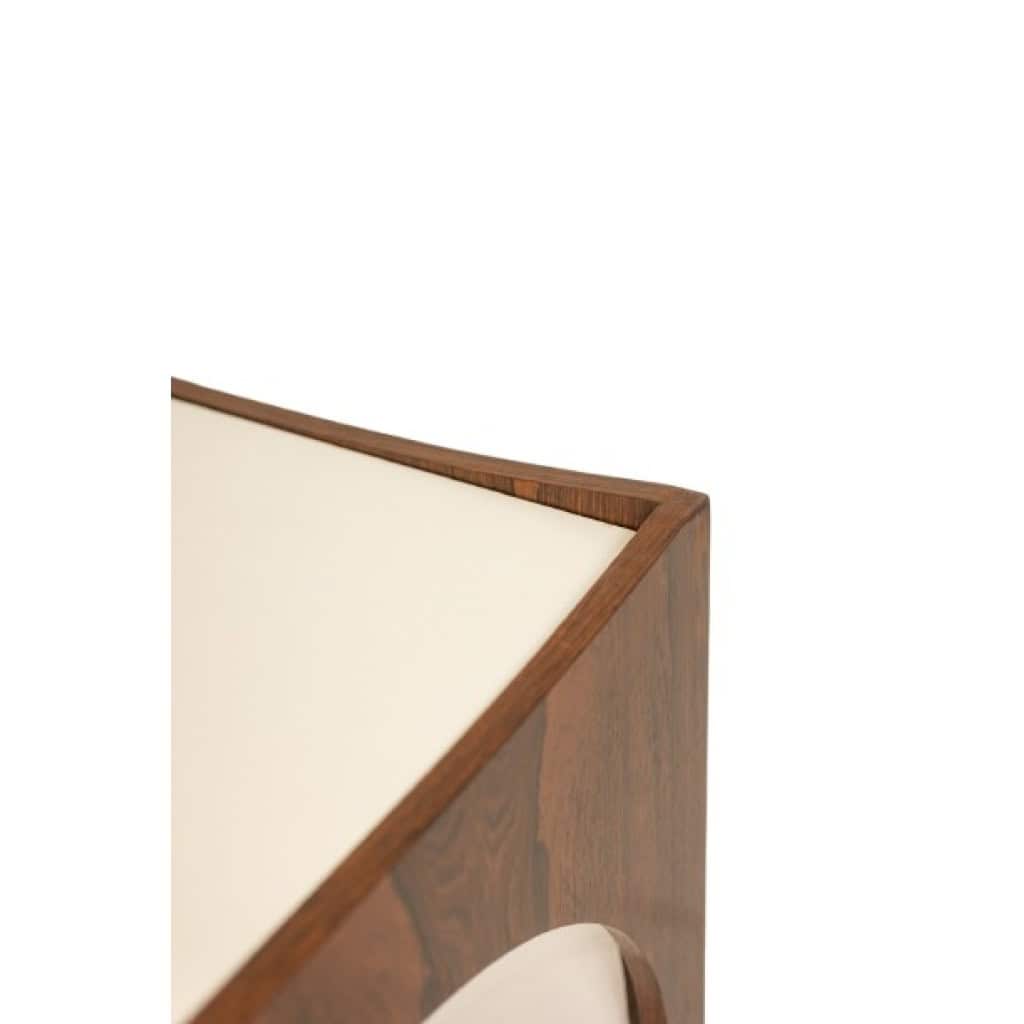 Paire de bouts de canapé ou tables basses en palissandre. Années 1970 14