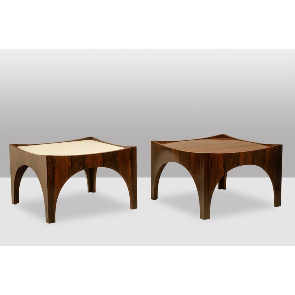 Paire de bouts de canapé ou tables basses en palissandre. Années 1970 10
