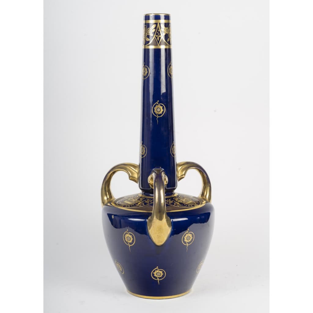 Grand vase en porcelaine par Jaget – Pinon 5