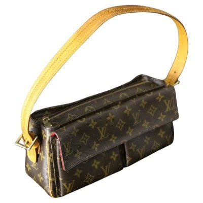 Sac Louis Vuitton Vivacité monogram porté épaule