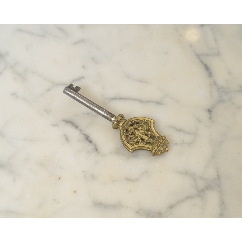 Commode Louis XVI 12