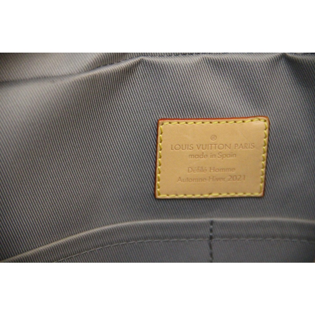 Sac Louis Vuitton Virgil Abloh miroir argent 14 Sac Louis Vuitton Virgil Abloh miroir argent 14