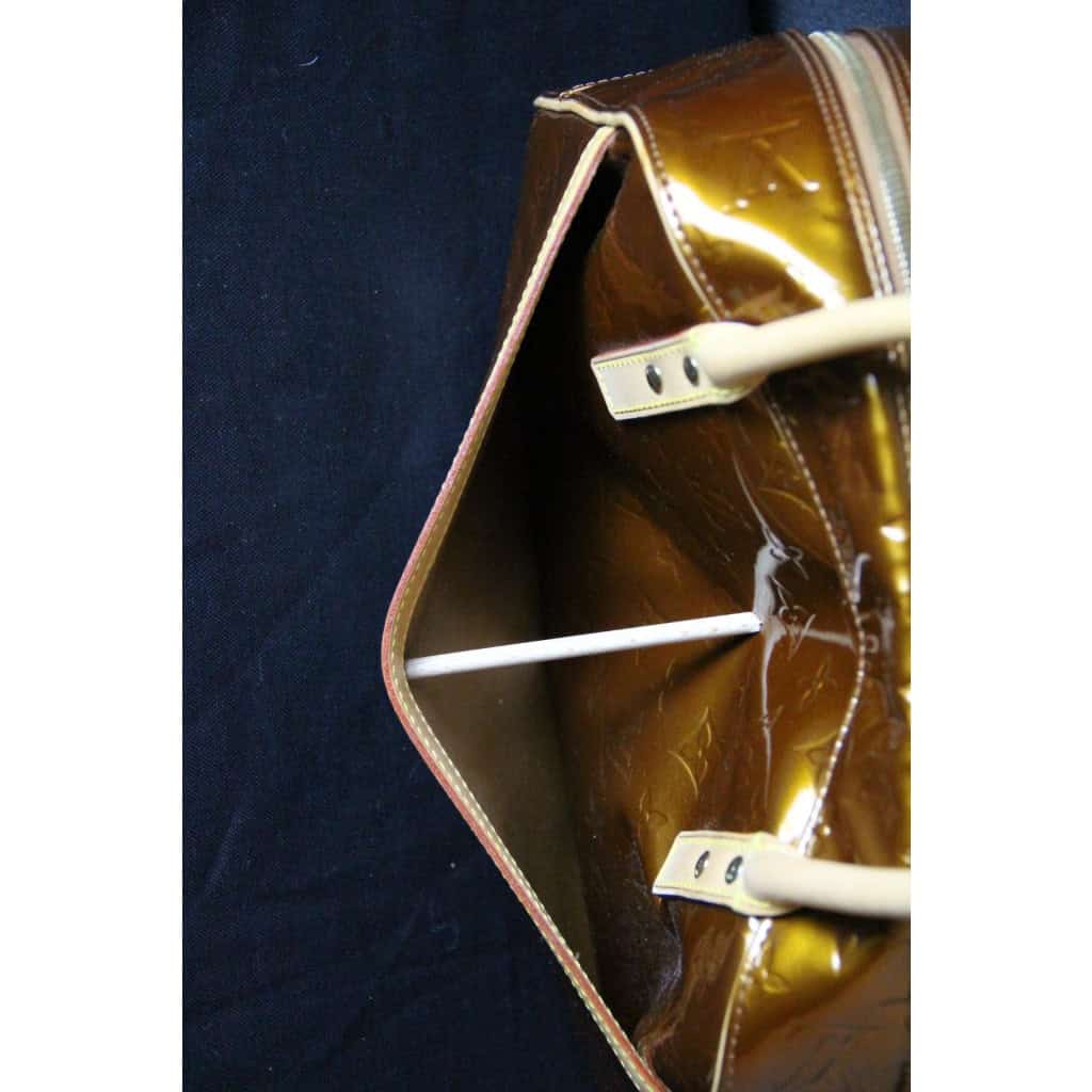 Sac Louis Vuitton verni couleur bronze doré 15 Sac Louis Vuitton verni couleur bronze doré 15