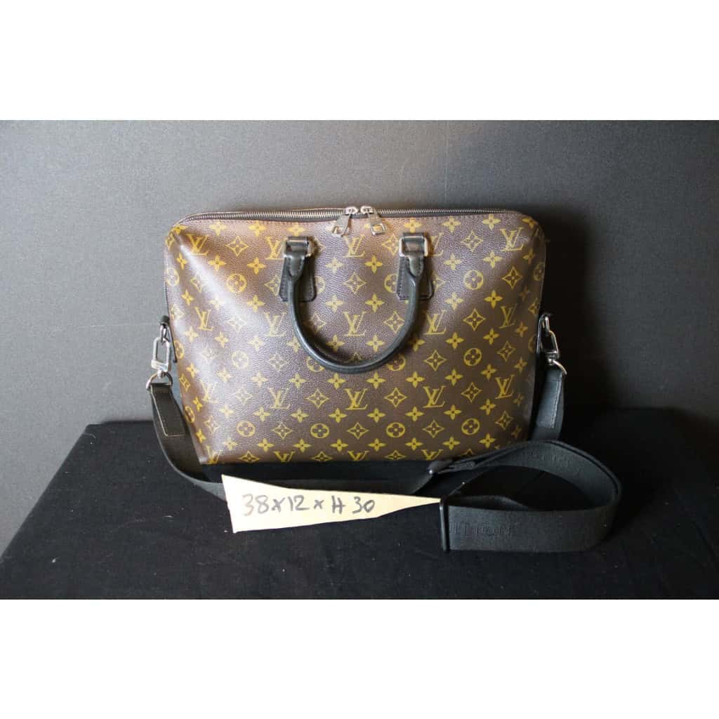 Porte-documents Louis Vuitton Monogram Macassar – Garniture en cuir noir 16