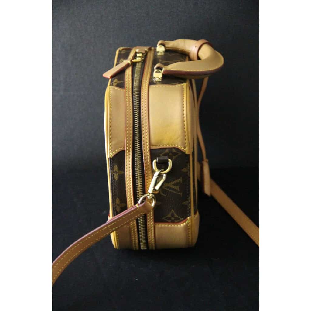 Sac Louis Vuitton ValIsette PM à bandoulière 17 Sac Louis Vuitton ValIsette PM à bandoulière 17