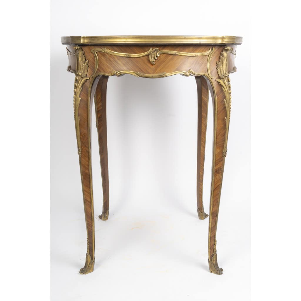 Guéridon Louis XVI 4 Guéridon Louis XVI 4