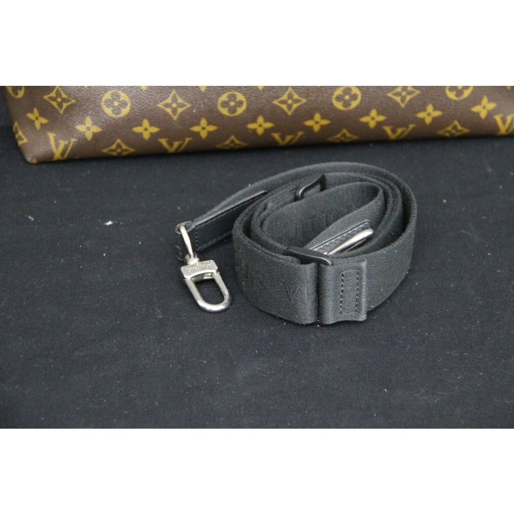 Porte-documents Louis Vuitton Monogram Macassar – Garniture en cuir noir 4
