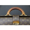 Sac de pilote ou de docteur Louis Vuitton en monogram 24
