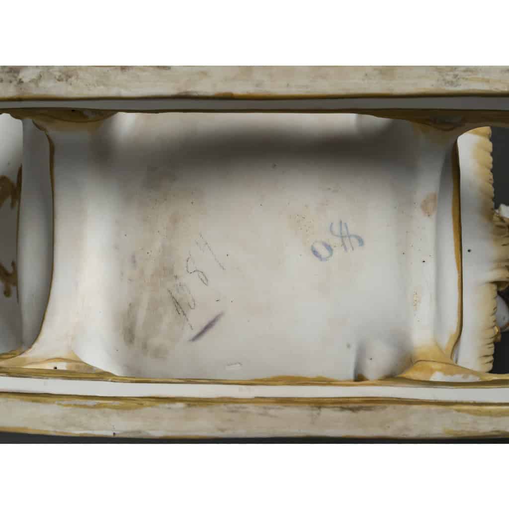 SITZENDORF, Centre de table en biscuit, Circa 1900 14